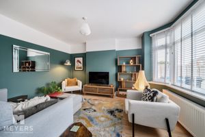 Lounge- click for photo gallery